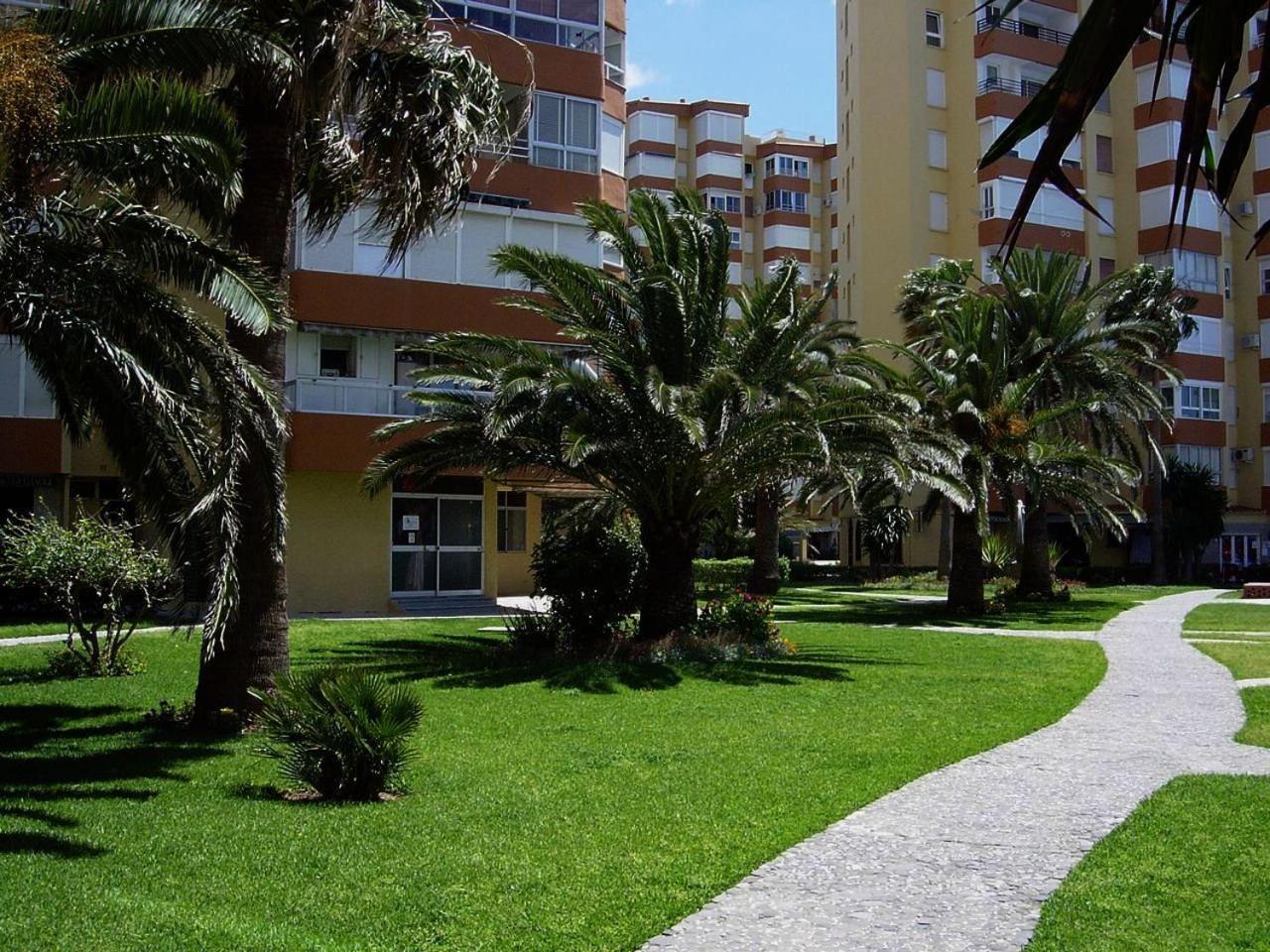 Apartamentos Intercentro Algarrobo-Costa Apartamentos Turisticos -Inmobiliaria Екстериор снимка