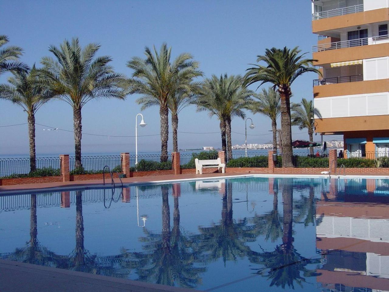 Apartamentos Intercentro Algarrobo-Costa Apartamentos Turisticos -Inmobiliaria Екстериор снимка