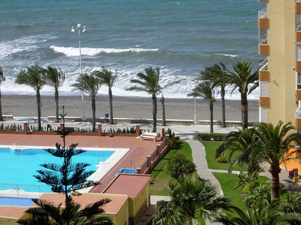 Apartamentos Intercentro Algarrobo-Costa Apartamentos Turisticos -Inmobiliaria Екстериор снимка
