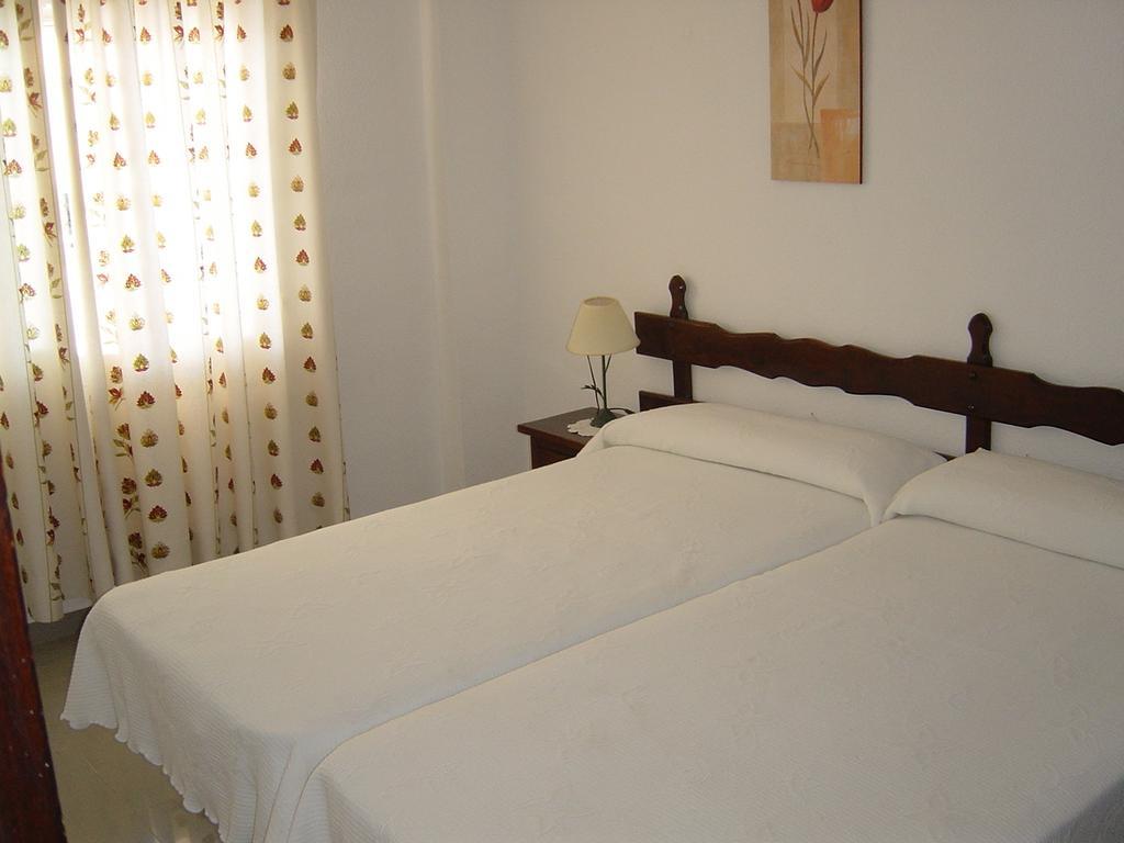 Apartamentos Intercentro Algarrobo-Costa Apartamentos Turisticos -Inmobiliaria Екстериор снимка