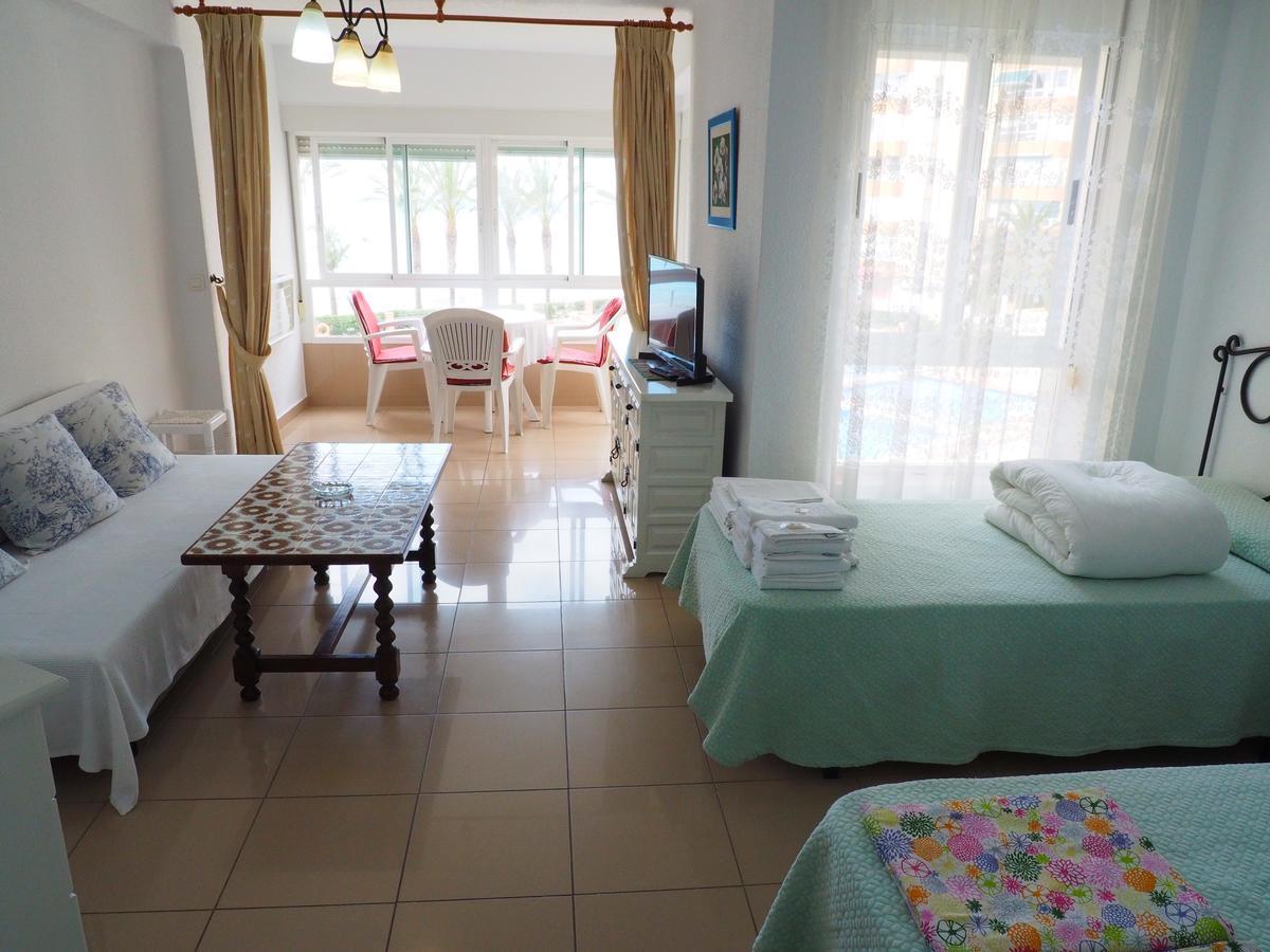 Apartamentos Intercentro Algarrobo-Costa Apartamentos Turisticos -Inmobiliaria Екстериор снимка
