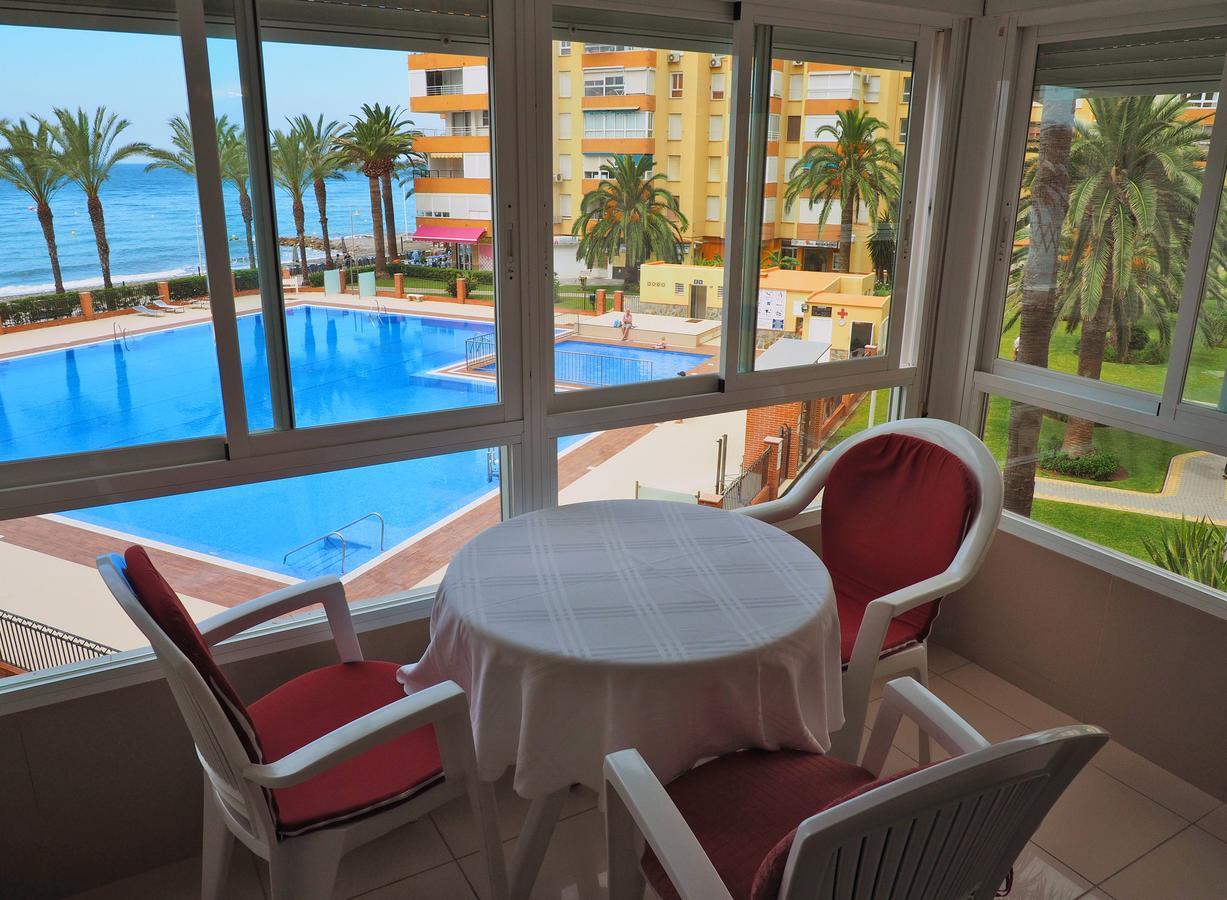 Apartamentos Intercentro Algarrobo-Costa Apartamentos Turisticos -Inmobiliaria Екстериор снимка