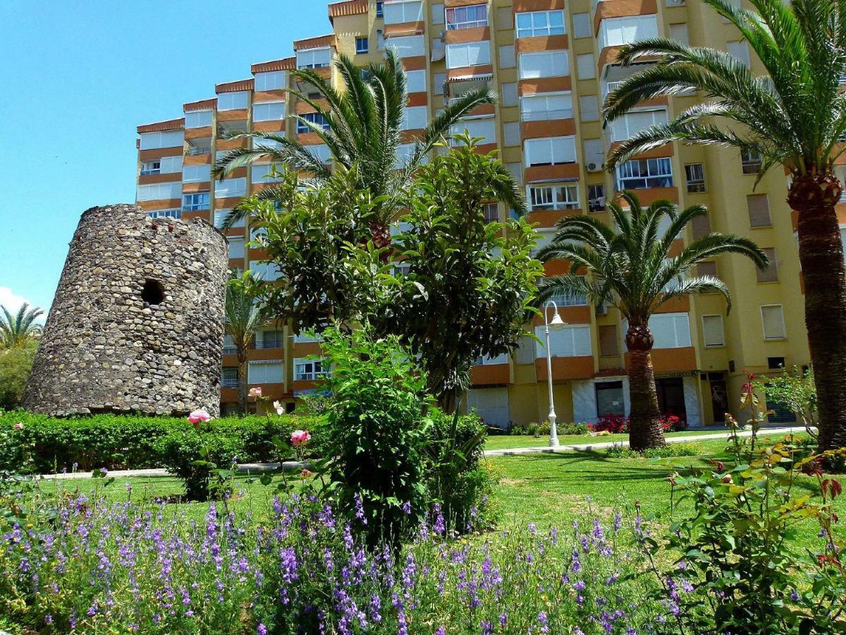 Apartamentos Intercentro Algarrobo-Costa Apartamentos Turisticos -Inmobiliaria Екстериор снимка
