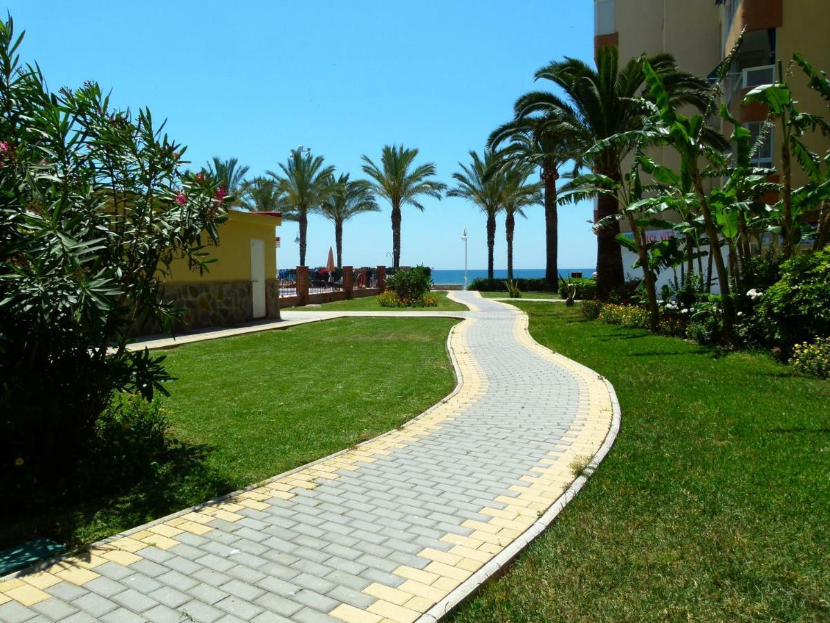 Apartamentos Intercentro Algarrobo-Costa Apartamentos Turisticos -Inmobiliaria Екстериор снимка